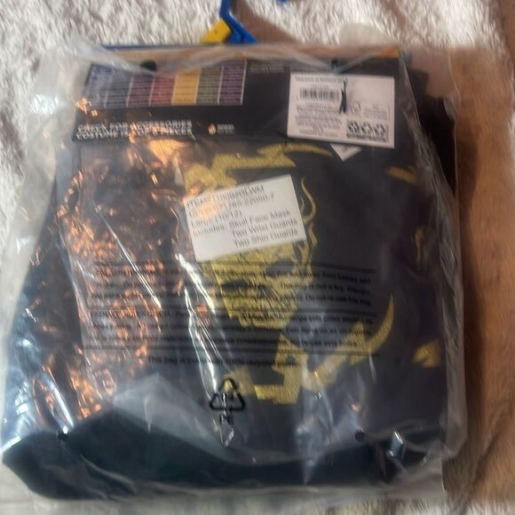NEW skull ninja costume size large 10/12 - Picture 4 of 5
